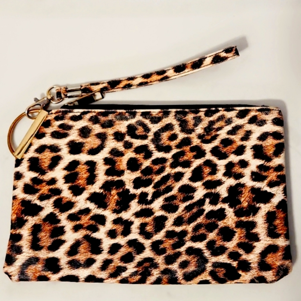 Cheetah Print Wristlet